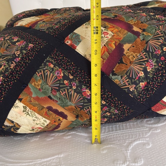Comforter Quilt, Queen, Handmade in Vermont, Like New - Picture 6 of 14